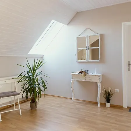 Pihi Vendeghaz Badacsonytomaj