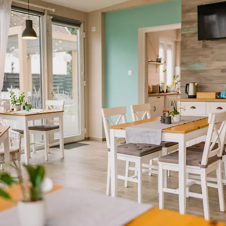 Pihi Vendeghaz Πανσιόν Badacsonytomaj