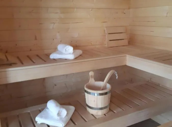 Pihi Vendeghaz Πανσιόν