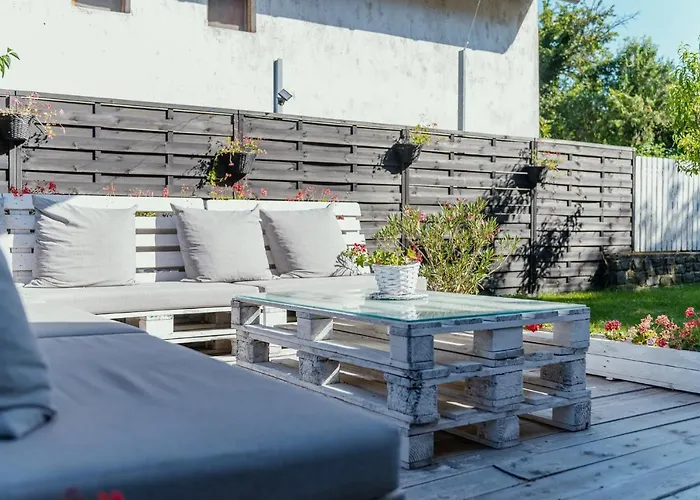 Pihi Vendeghaz בית הארחה 4*