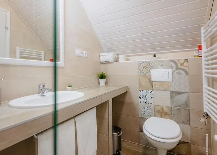 Pihi Vendeghaz Badacsonytomaj