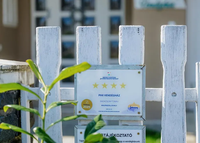 Pihi Vendeghaz 4* Badacsonytomaj