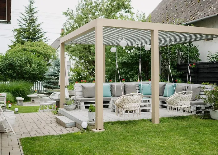 Pihi Vendeghaz 4* בדקסוניטומאי